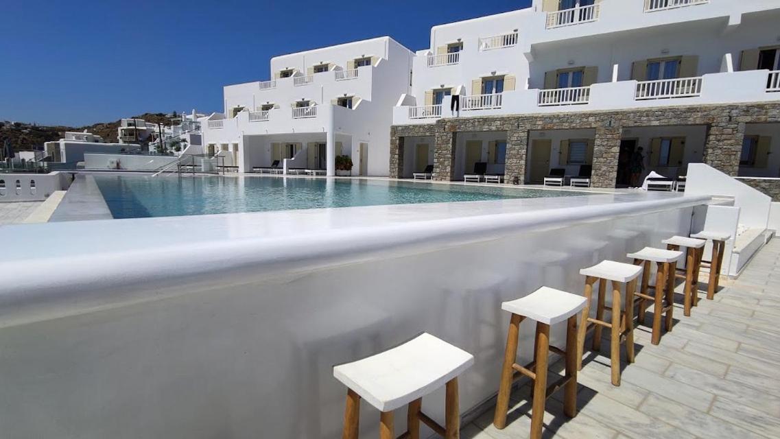 The George Hotel Mykonos Platis Yialos Extérieur photo